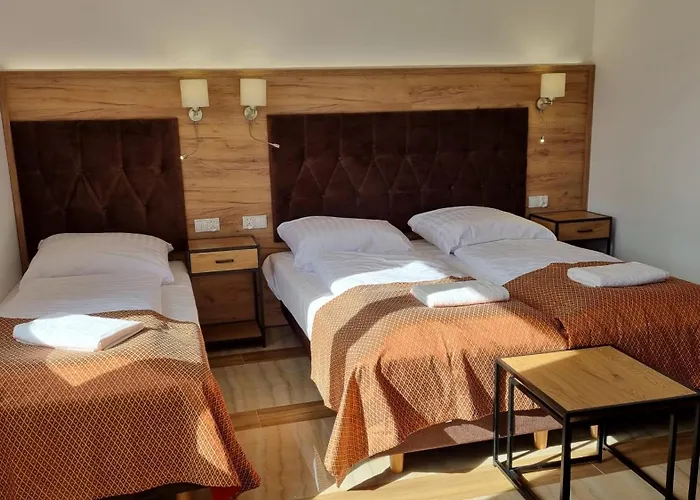 شقة Lubiana Resort *